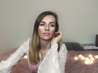dolcestella on cam for live free nude video chat now