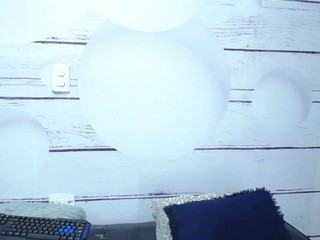 ?, Lucy on cam for live free nude video chat now
