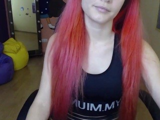 JenniFire on cam for live free nude video chat now