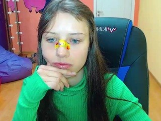 jialanda on cam for live free nude video chat now