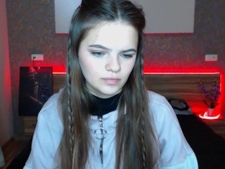 Kathryn-Gordon on cam for live free nude video chat now