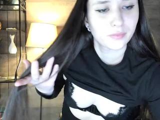 LindyKoy on cam for live free nude video chat now