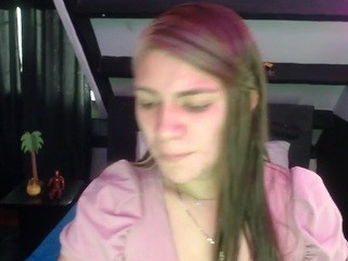 Mia Milk , ♥ on cam for live free nude video chat now