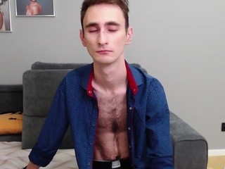 Michael on cam for live free nude video chat now