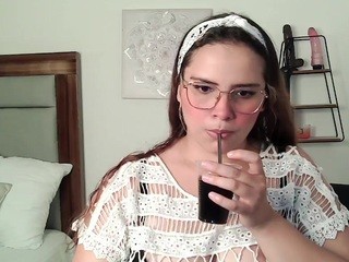 paulina-28x on cam for live free nude video chat now