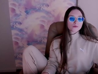 shylala on cam for live free nude video chat now