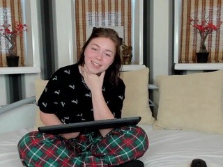 zlata-s on cam for live free nude video chat now