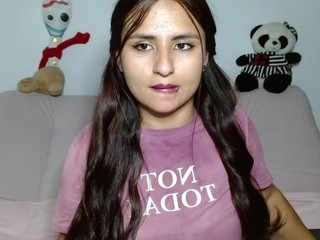 Ainhoa on cam for live free nude video chat now
