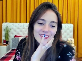 AnneLisa, ? on cam for live free nude video chat now