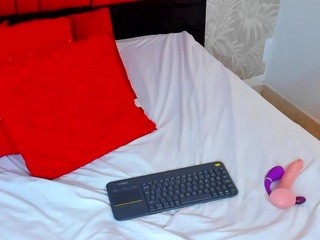 Mhonica-hernandez01 on cam for live free nude video chat now