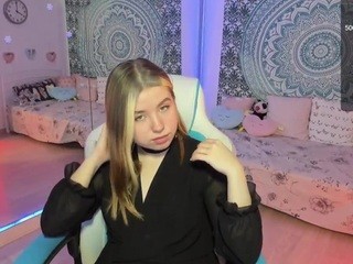 VerucaPeters on cam for live free nude video chat now
