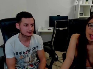AdelleAndJames on cam for live free nude video chat now