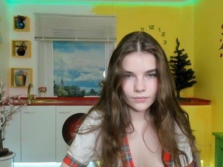 Adriana-allen on cam for live free nude video chat now