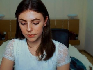 Grace-Chambers on cam for live free nude video chat now