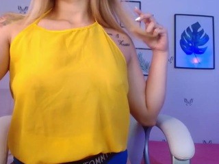 lanaturnery1 on cam for live free nude video chat now
