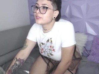 Maaangel on cam for live free nude video chat now