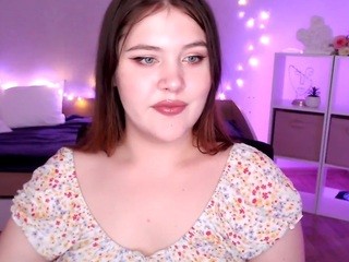 nudeRachel on cam for live free nude video chat now