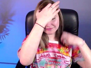 Olivia-Pie on cam for live free nude video chat now