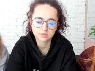 Sandyplease on cam for live free nude video chat now