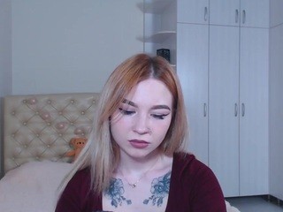 WendiDavis on cam for live free nude video chat now