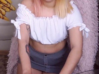 DianneJain on cam for live free nude video chat now