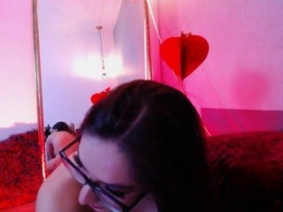 Kat-rouge on cam for live free nude video chat now