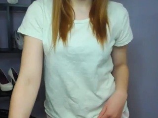 LaylaxCute on cam for live free nude video chat now