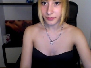 Melissa-Cooper on cam for live free nude video chat now