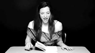 Mujeres tienen orgasmo leyendo