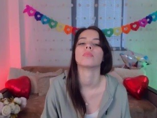 Theresaa on cam for live free nude video chat now