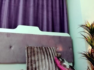 AdelineParis on cam for live free nude video chat now