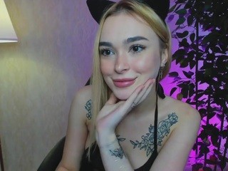 marilyn-tips on cam for live free nude video chat now