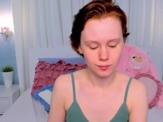 NickiSquirt on cam for live free nude video chat now