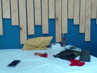Abbyy-Rose on cam for live free nude video chat now