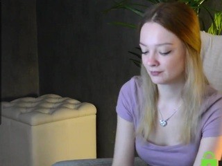 arina-miss on cam for live free nude video chat now
