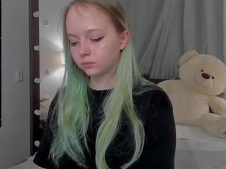 effymooona on cam for live free nude video chat now