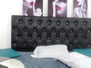 emma-love10 on cam for live free nude video chat now