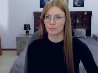 JinnaGreat on cam for live free nude video chat now