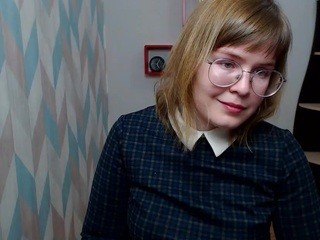 CandiseChristal on cam for live free nude video chat now