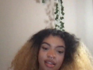 ✨, pisces princess ✨ on cam for live free nude video chat now