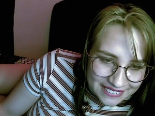 GinngerCooper on cam for live free nude video chat now