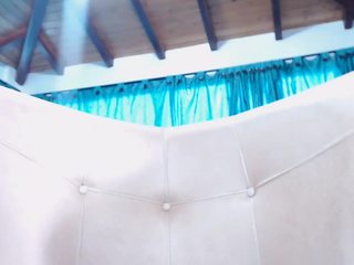 Lisaaa69 on cam for live free nude video chat now