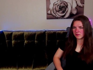 LoraTyler on cam for live free nude video chat now