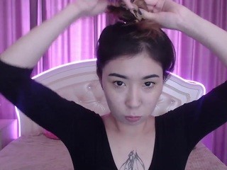 MaliSyon on cam for live free nude video chat now