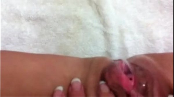 SQUIRTING LIKE A BITCH!
