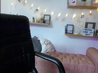 Ambar-bx on cam for live free nude video chat now