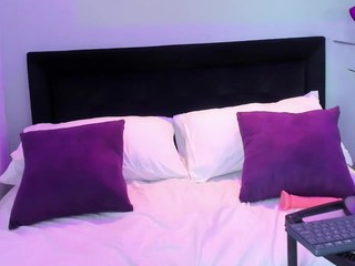 Amber Sweet on cam for live free nude video chat now