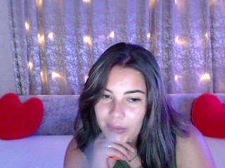 Ariixoo on cam for live free nude video chat now