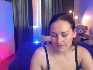 KarenNice on cam for live free nude video chat now