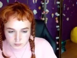 AnabelleWayne on cam for live free nude video chat now